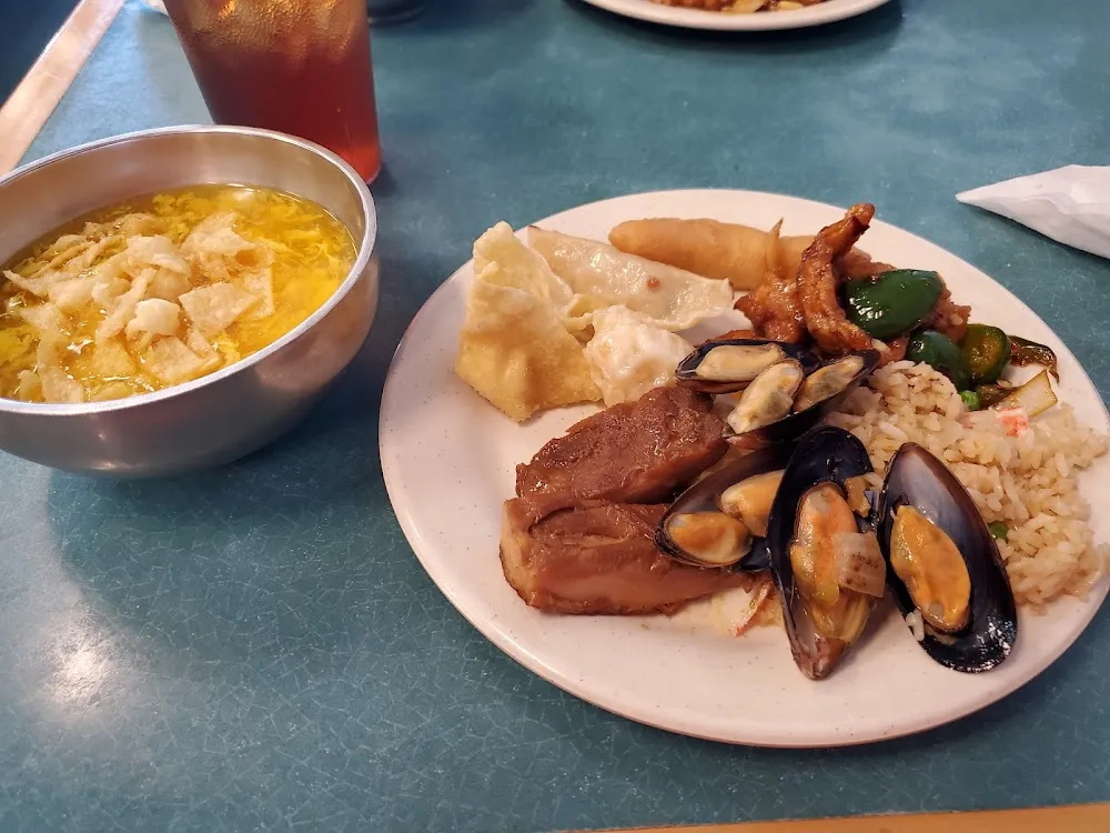 Egg Drop Soup Rice Jalepeno Chicken Mussels Mussels BBQ Chicken Steamed Dumplings Battered Chicken