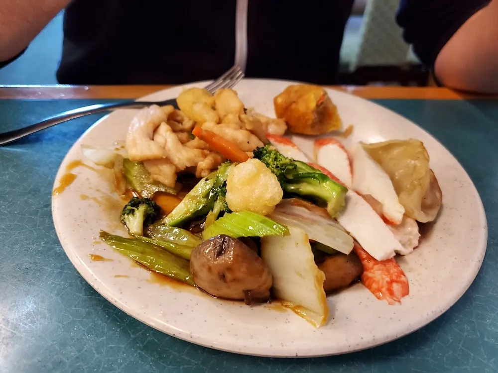 Variety Chicken Broccoli Egg Roll Steamed Dumplings Pepper Shrimp Crab Meat